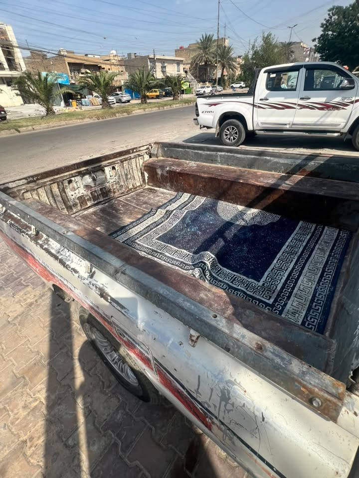 هايلوكس • موديل ٩٠ • رقم بغداد