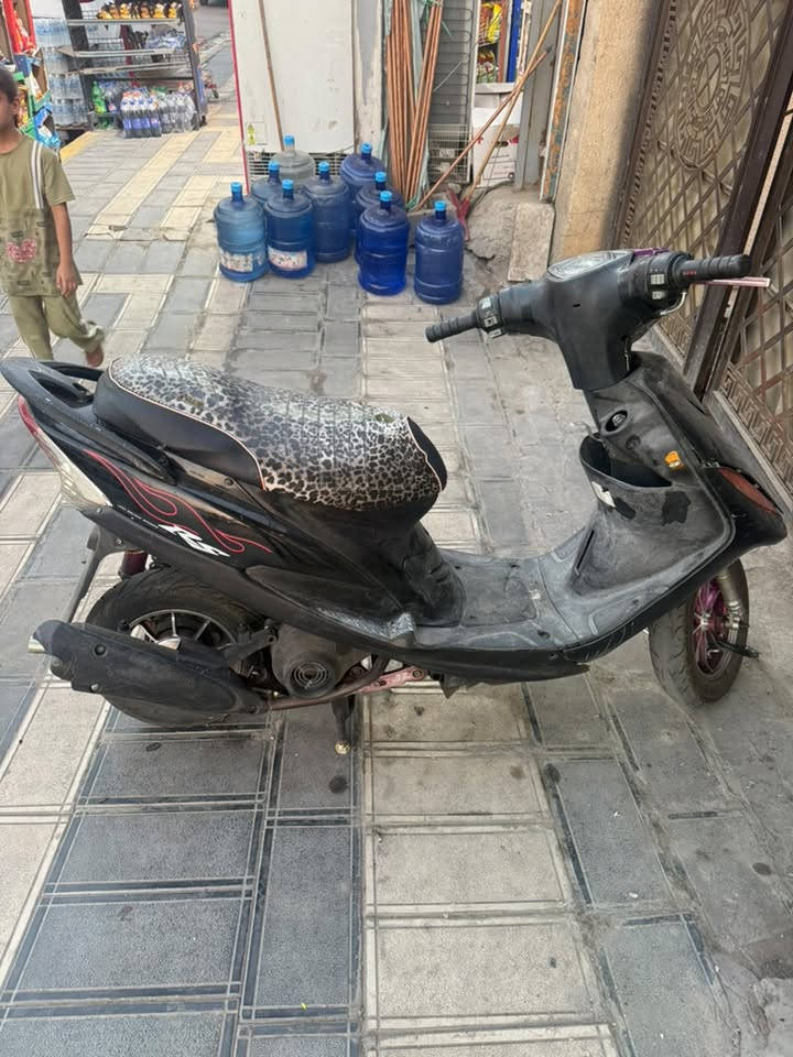 السلام عليكم للبيع ماكس عدله 120 شغاله كلشي مابيه عليه بركات وصالنصه ووياله ودبل رياضي شغاله سلف وهندر وعداد إلكتروني السعر 400 ويبه مجال مكاني بغداد الكاظمية
***********
