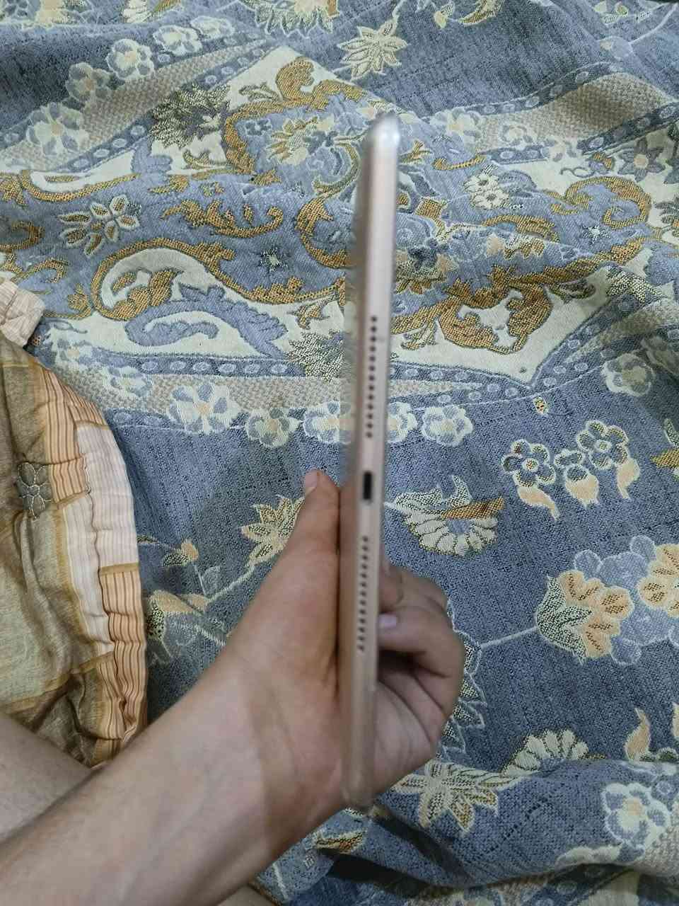 ايباد 8

مبدل بطاريه اصليه وكاله + بصمه متوقفه

نموذج M 
ذاكره 32 
بي شخوط مثل ماموضح بالصوره 
مكاني نجف خان النص الحيدرية طريق نجف كربلاء 
توصيل ماعندي 
السعر 160
***********
