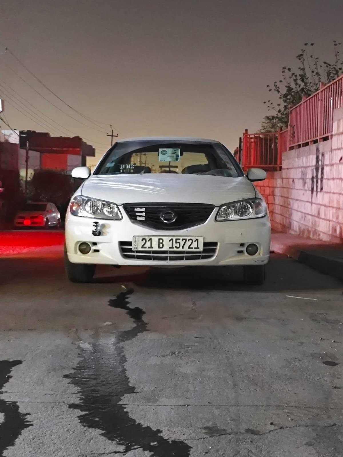 بەناوی خوای گەورە ماشاللە لەماڵی هەموو لایەک
نیسان صەنی ٢٠١٠ ی یابانی 
٤ جام کارەبا کەلە و عەینەک گێچ سپی کامل ناوی کراوە بە فۆرمیکا 
گێڕ عادی 
مەکینە سپی ١٦ 
سەنەوی و ژینگەو ڕێگەوبانی تازەیە تاکوو ٢٠٣١ بەشەرتی تەحویل بەناوی خۆمانەوەیە 
سەقف و شانی بەشەرت بۆیاغ نیە بە حیضام ئەیفرۆشین 
رەقەم تەلەفوون :*********** السليمانية, العراق
