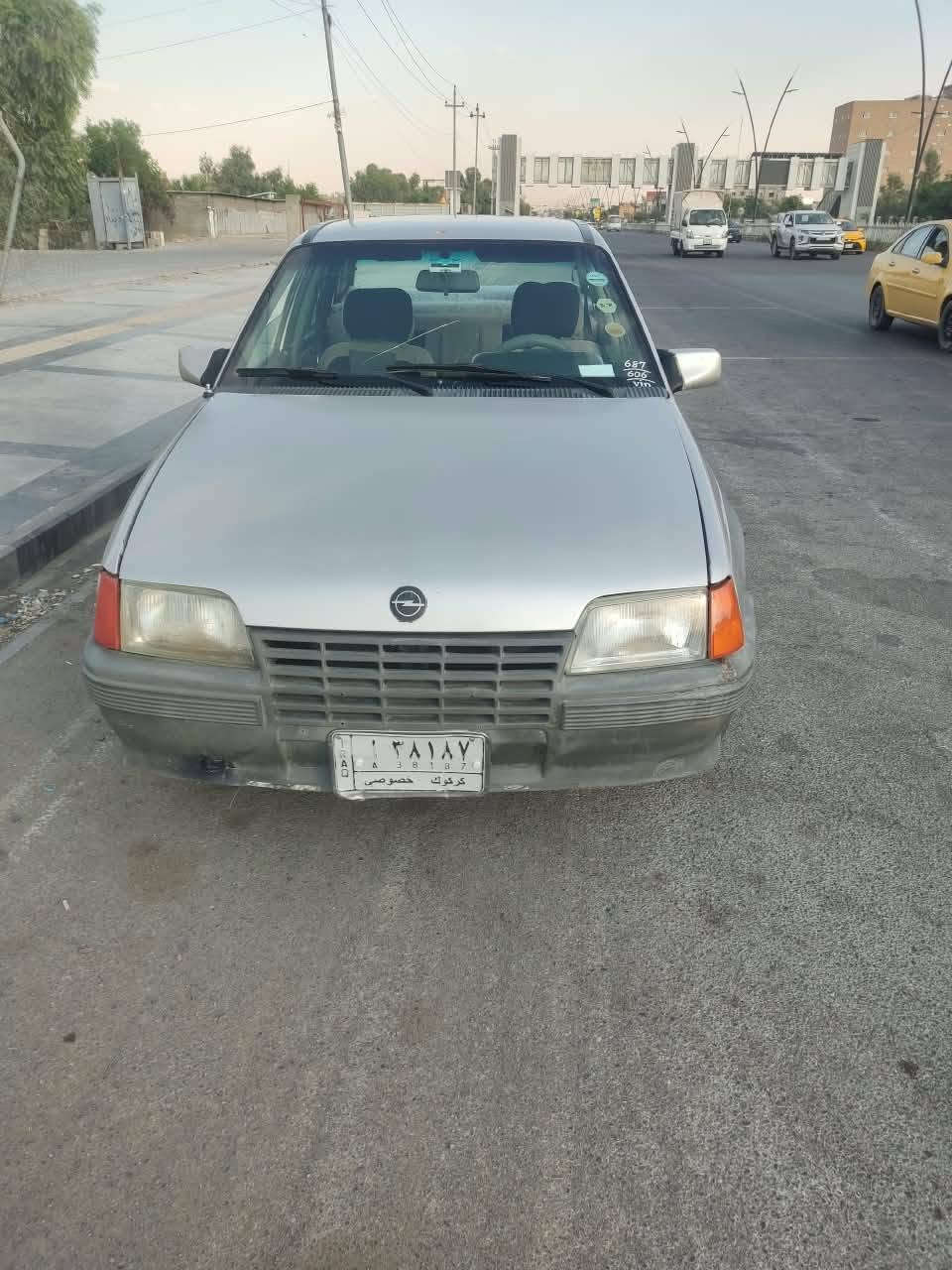 السلام عليكم اوبل كاديت موديل 88 سنوية مشروع وطني نافذة سيارة جاهزه سعرها 20 عنوان السيارة كركوك رقم الهاتف *********** كركوك, العراق
