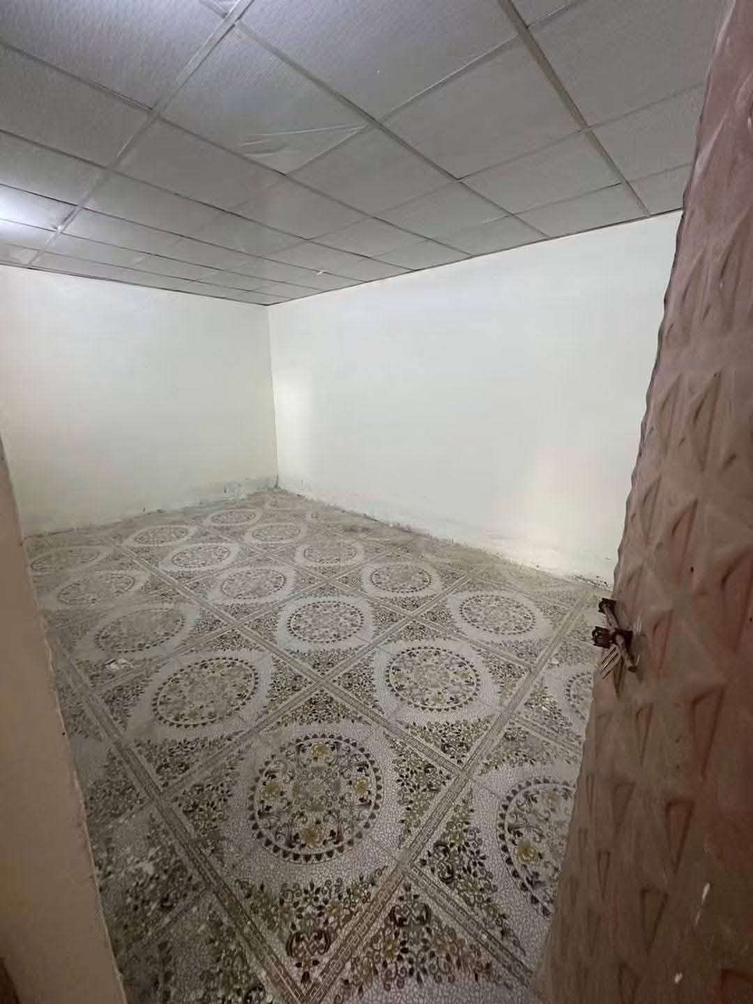 🏡 #دار #للأيــــــــــجار 
​ #تابع #الصفحه وشاهد جميع العروض الدور الجديده اذا مـــهتـــم
​ الموقع: الحلة //  حــي // يساتذه 
طابـــــــــقين  //  
​العدد​ غرفة نوم    2 //  ​صالة   //   هول.   // مطبخ     //مجمع صحي   //    وطارمـه
المساحٌـة //    200   متـــر 
​#نــــستــقــبل #جميـــــــــع #عــــــروض #كـم #العــــقـاريـــه 💰 السعر:       // عبر واتساب فقط 
​📞 للتواصل والاستفسار: مكتب علي التميمي العقارات     ***********    عليه واتساب فقط 
​#دار_للايجار #دار_للبيع #عقارات_بابل #الحلة_العراق //ملاحظه الرابط الواتساب داخل الصفحه
