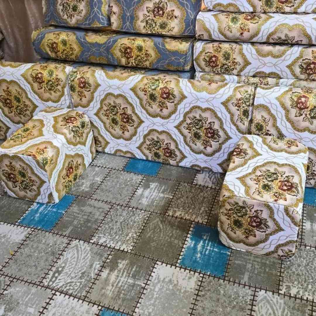 اللهم صلي على محمد والي محمد
                  مفروشات الجود. 
    
 جلسه عربيه كويتي بدون دوشك بس ضهر وتجوه
           ( اخر جلستين باقي) 

جلسه تفرش 9 ×4  قياس عرض سعر جدن مناسب 
     سعر ((( 675 ))))
 
 شرط اصلي اذا مو اصلي مرجوع  عنوان قضاء الخضر.     سعر عله خاص 🙏🤗😏😏😏
شارع الجياشي محل ابو عباس اي ستفسار نتصل واتساب
*********** خدمت توصيل 🚒🚒🚒🌷🌹
