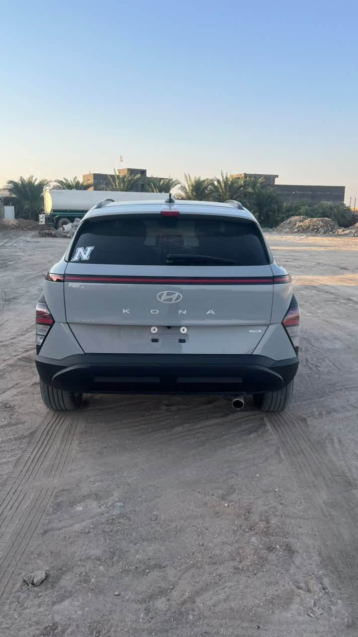 مكلف بالنشر  السلام عليكم هونداي كونا موديل 2024  فئه  HTRAC SEL بأسمي بدون رقم تبديل بنيد فقط وجاملغ امامي فقط صبغ وجاملغ الخلفي صار بي بارد  بدون دواخل ماشية 19الف ميل سيارة لون اسمنتي مكينة 2000 دوش 
المكان البصرة المدينة 
***********
• كير تعليك وشفتات بالستيرن
• شاشة كبيرة متصله
• نقطة عمياء  واشارة بالمرايات
• كاميرا خلفية وعرض
•تبريد امامي خلفي
•تشغيل عن بعد 
• كرسي كهرباء وتدفئة
• رادارات امامي وخلفي وجانبي
• مثبت سرعه ومانع انزلاق
• بصمة تشغيل وابواب
• شحن وايرلس
 • هاند بريك بصمة
• نظام قيادة ذاتية 
• اضوية اماميه وخلفية زنون LED
 • ويل قياس 18 تخم تاير
