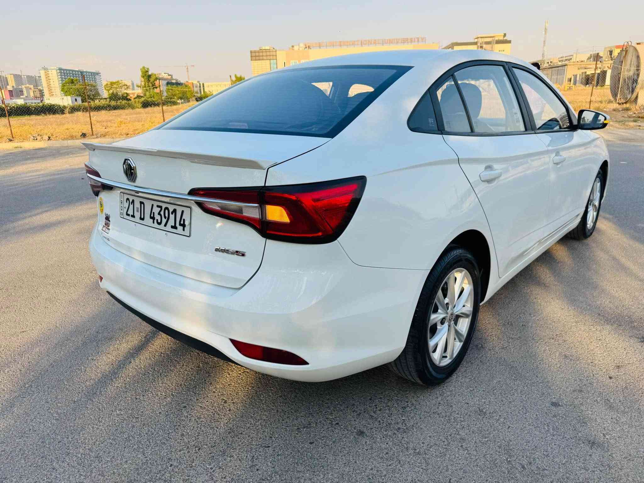 MG 5 Standard Plus 2024 ئێم جی

❗مەکینە 4 پستون 1.5

❕29 هزار روشتووە 

❗ دوو  بست بویاغە 💎 

❕نیو دوسە تەعدیل 

❗گێڕ مەکینە کارەبایات هەمووی بە شەرت

ستاندارد پله‌س,  داخل کرێمی, شاشە,کامیرە, ئاوێنە ئیشارەت , تحدید سرعە , ویلکەب  ..

🔥نرخ 95 وەرقە🔥
شوين : سلێمانی
***********
*********** السليمانية, العراق
