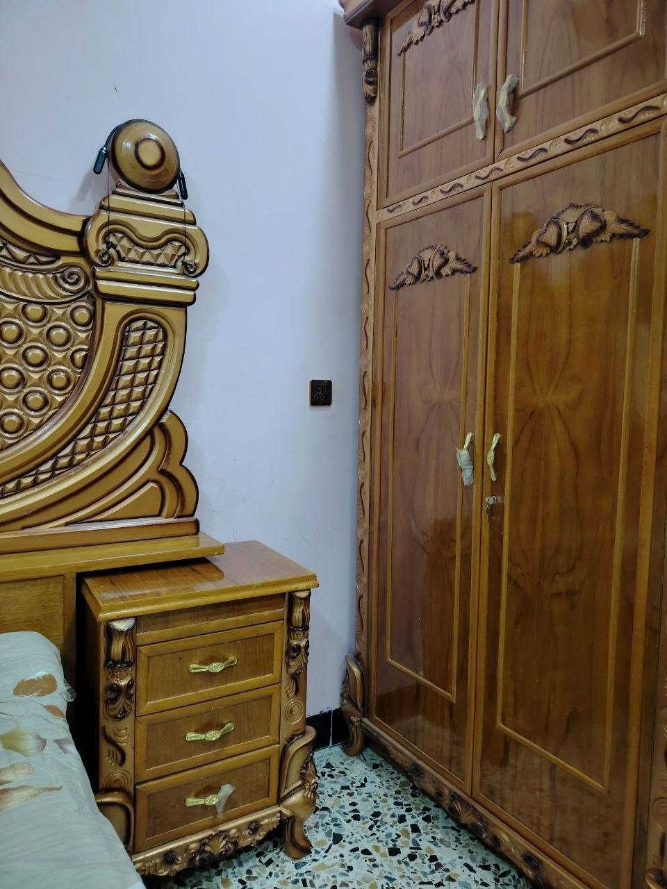 غرفة نوم للبيع  الرقم ***********

