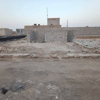 قطعه للبيع ابو صريفة 200 متر كافة الخدمات ماء ومجاري وكهرباء مولد شارع...