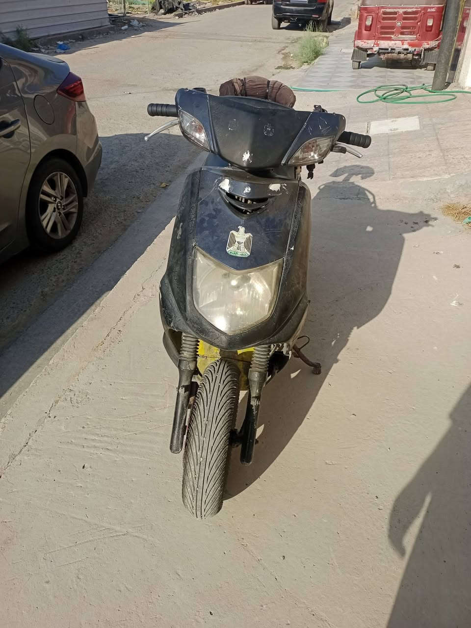 السلام عليكم للبيع سكنس نثيه 140دراجه ابلاديه كفرات اصليه كابريتر اصاي لايت عالي ناصي زنون اشاير هورن كلها شغاله سلف هندر تايرات دبلات جدد السعر 350عنوان بغداد حي الجهاد ***********موجود وات ساب
