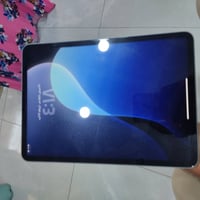 ايباد 11بروm2ذاكره 128 بطاريه 93 جهاز ضمان كفاله من كلشي بس بي ضربه بل...