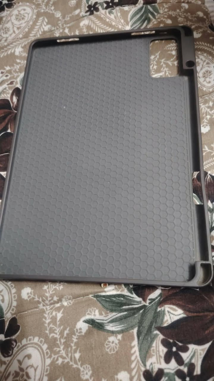 للبيع تابلت شاومي Redmi Pad SE (أخو الجديد - نظيف جداً)
المواصفات:
• ​الذاكرة: 256 
• ​الشاشة: 11 انش 90 فريم
• ​البطارية: 8000 مللي أمبير تطول عندك أيام 
• ​الصوت: 4 سماعات ستيريو محيطية بصوت عالي وواضح.
​الملحقات:
الجهاز كامل الغراض، يجي وياه الكارتونة، الشاحنة، وكفر حماية متين. 
​السعر: 145 ألف دينار (وبي مجال للشراي ).
العنوان: السماوة حي الصدر 📍
للتواصل *********** 
ماسنجر محظور ⚠️

نص مكتوب في الصور:
- HONOR X9b
- 108MP Ultra-Sensing Camera
- 18:38 1402/08/30
- Xiaomi HyperOS 1.0.7.0.UMUMIXM تحديث اسم الجهاز Redmi Pad SE التخزين 94.2 ج.ب / 256 ج.ب إصدار نظام التشغيل 1.0.7.0.UMUMIXM إصدار Android 14 UKQ1.231003.002 تحديث أمان نظام Android 2024-11-01 المواصفات والمعلومات التفصيلية النسخ الاحتياطي والاستعادة إعادة ضبط إعدادات المصنع الشهادة