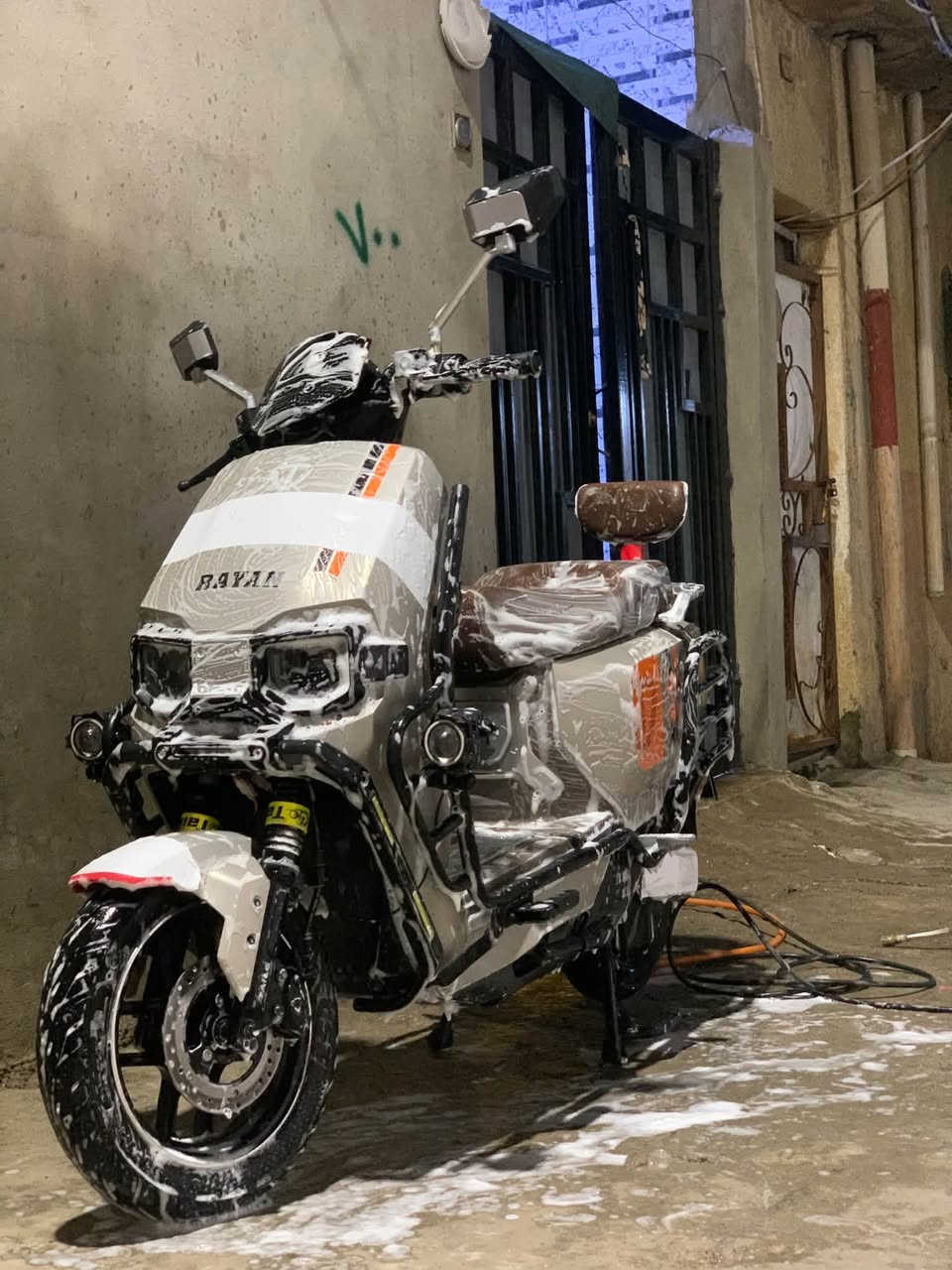 دراجه ريان وحش الكون vip اللون المرغوب مكفوله من كلشي دراجه برغي مامفتوح بيها شرط الفحص

بطاريات ٦ مسطره على فحص

ملف ٢٠٠٠ 

مكاني موصل حي الوليد 

يرهم مراوس حسب القناعه

***********
