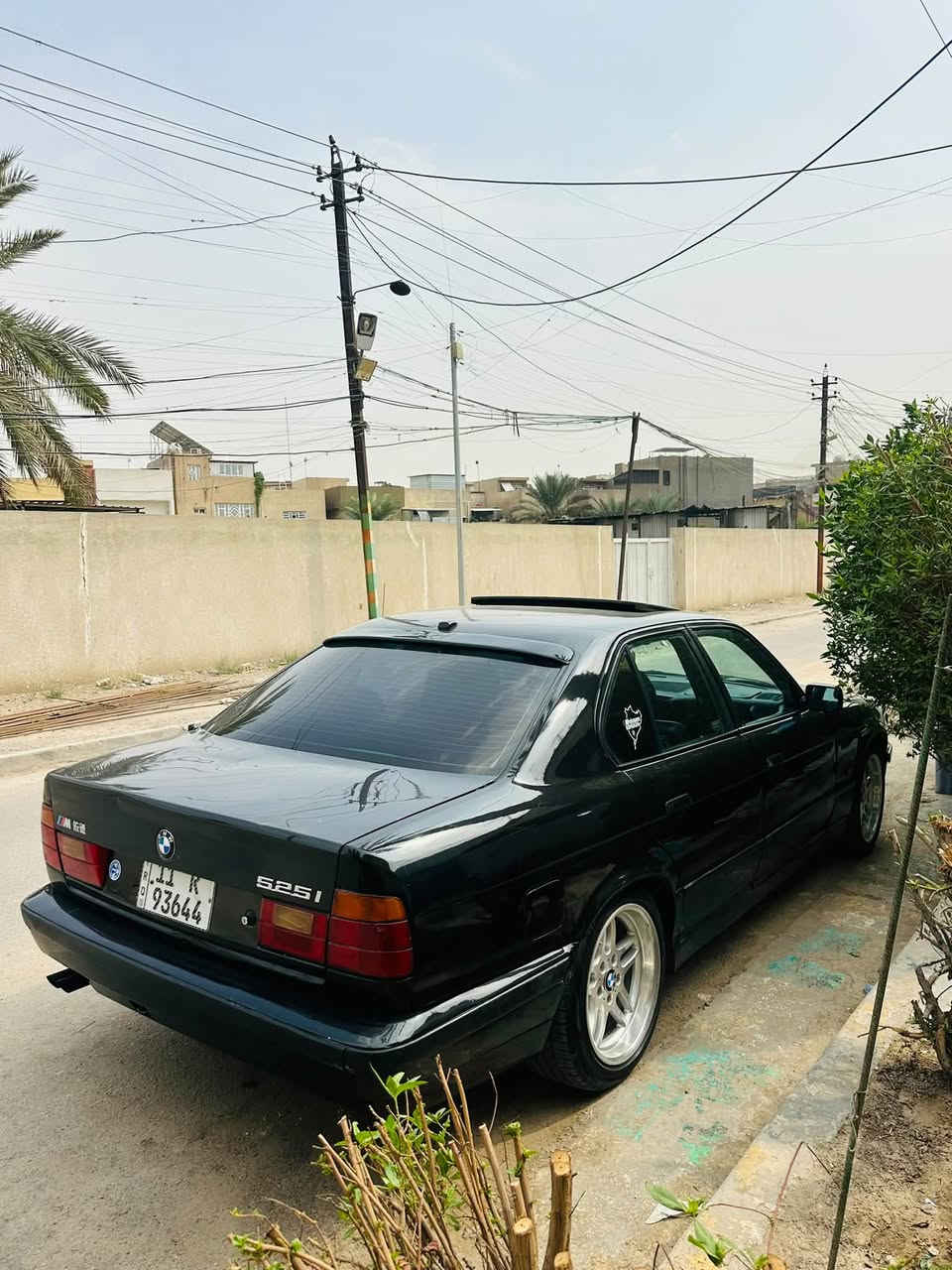 بي ام ٥٢٥ • موديل ١٩٩٠ • وارد الماني