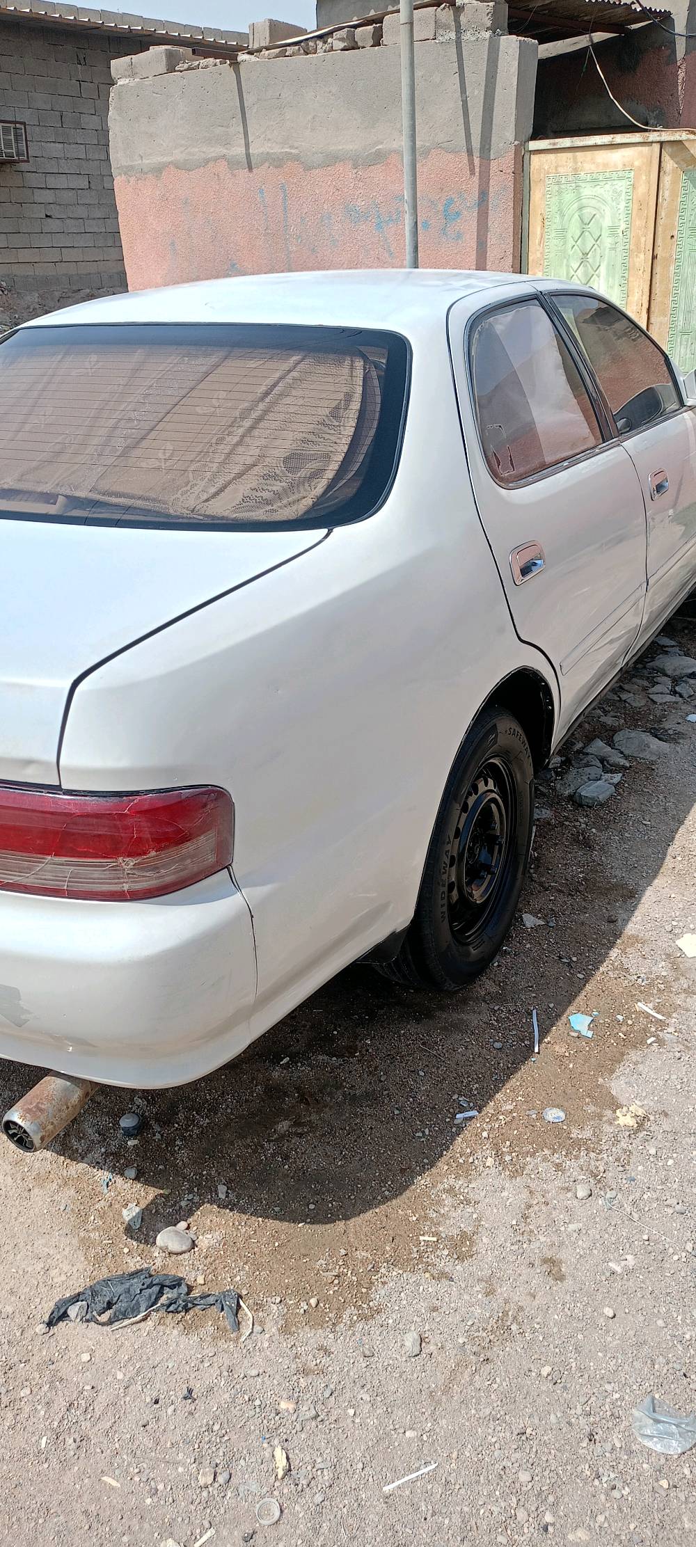السلام عليكم 
كرسته نفخ موديل 95 بسمي سنويه منتهي  صار اله 20 يوم  كفاله كص ونقل جثه  بيه ضربه بالمدكر الخلفي  مامصبوغه عام  بيه جراد  كهربايات كله شغاله تبريد ويه السويج مكينه ونجي وكير خير الله تخم تاير توه شاده غرفته حلوه مثل ماشوف الصور  وحله بعد شاشه واي فاي ماكاني بصره الزبير محلت الشمال  سعر 57  وبيه مجال شي بصيط 
***********
