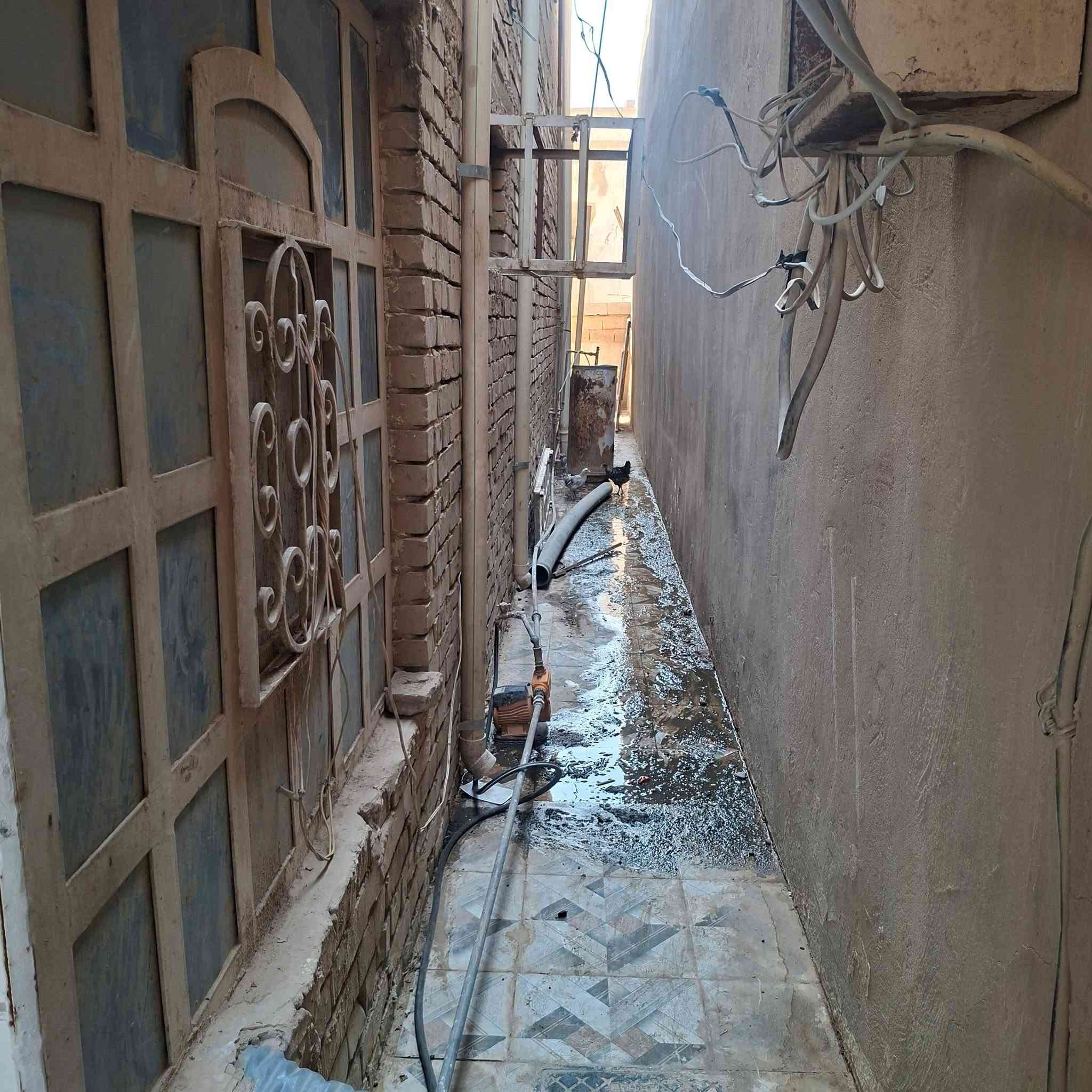 مشتمل طابق ارضي للأيجار 🏠
يتكون من غرفتين نوم و صالة و مطبخ
📍قرب اسواق الفهد - شارع البلاج - القادسية 
السعر : 250 الف شهرياً 
للتواصل : 
*********** 
*********** 
إتصال + واتساب
