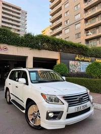 لكزس LX 570 • ٢٠١٤ • ٨٥ ألف كم