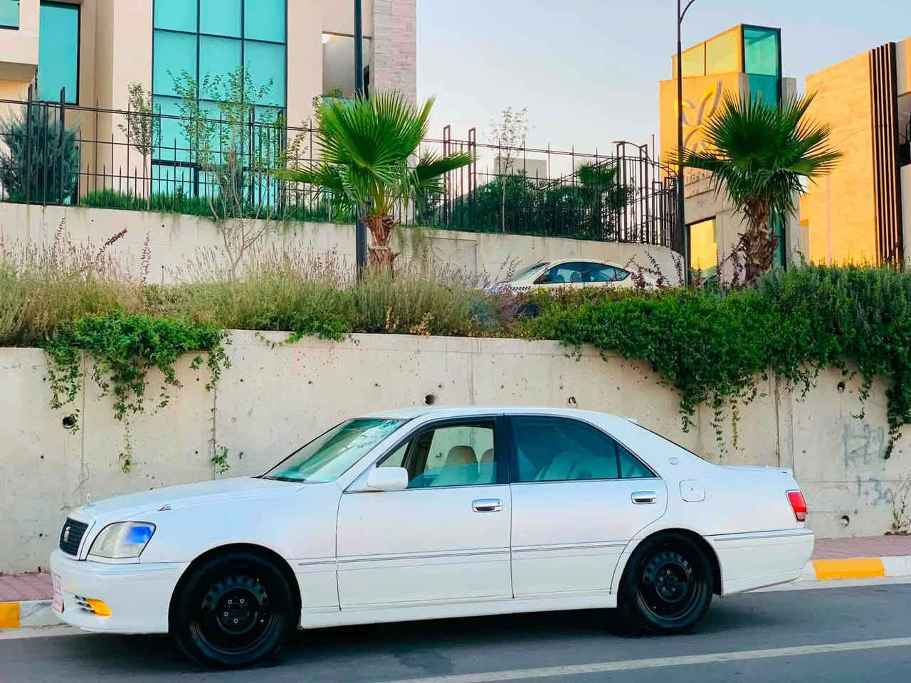بؤفرؤشتن قفلو كؤتاي  34  براوة براوة ***********
***********
كؤدي هةية بةشةرت 
2003 مةكينةي d4 گةورة 4 دوگمة 
تةبريد ساردو گةرم ئيش دةكا 
پةردة سةلاجة مةركةزي ٤ كوشن كارةبا  ناو زةرز 
سوكانو مةجموعةي بةشةرت زؤر نةرمة  
تةقةو رةقةي تيا نية 
كارةباي هةمو گياني بةشةرت 
لةسليمانيم السليمانية, العراق
