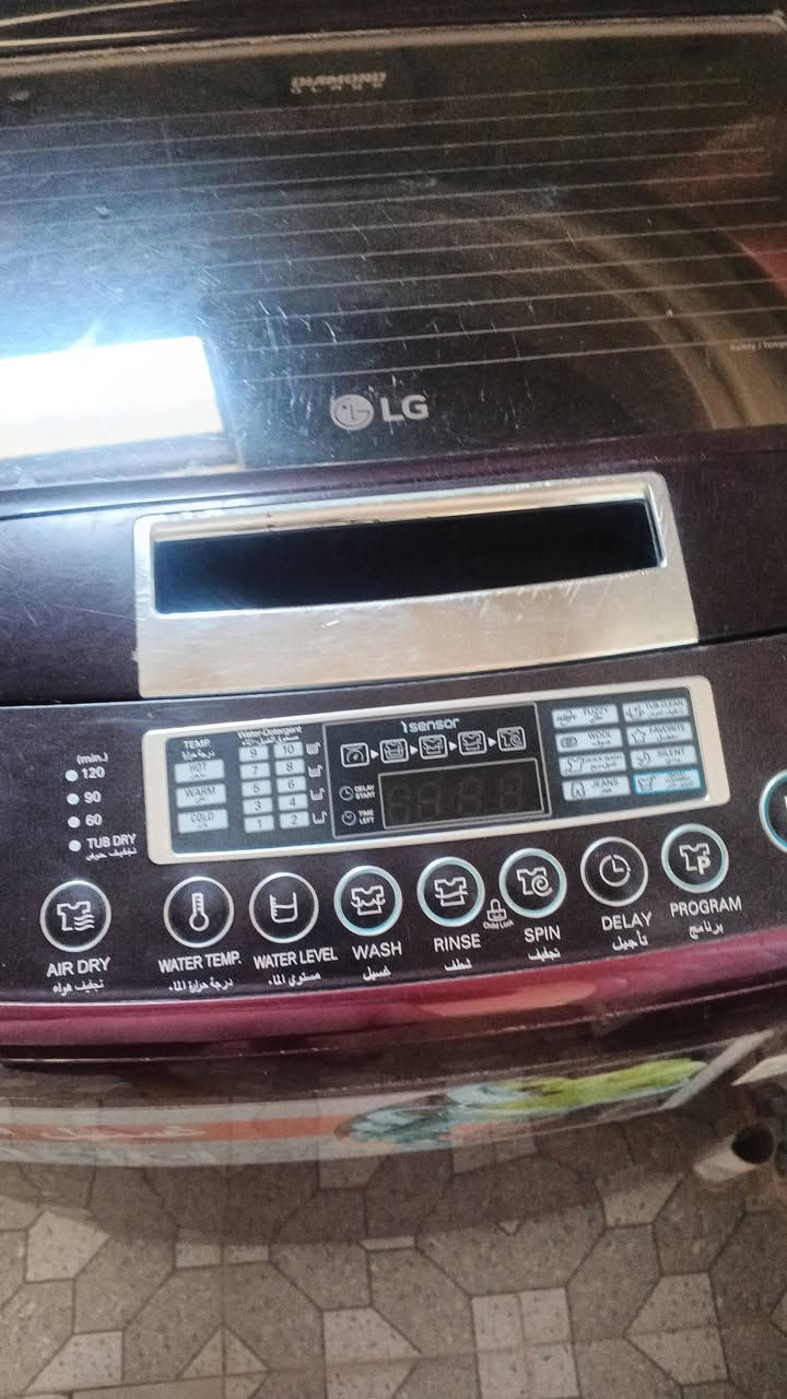 اسلام عليكم غساله LG
جبيره ونضيفه كلش 
تشتغل تنشيف وشطف وغسل 
بس بيها شغله وحده من تنشف الشفت يكوم يطلع طك طكه مو الماطور مال غسل اخي ركز وياي الشفت مال تنشيف بس هيه تنشف وغساله نضيفه امانه الله يعني تصليحها ميكلف 50 سعرها 250 رقم الوتساب***********
مكانها الدوانم يم جامع القدوس
