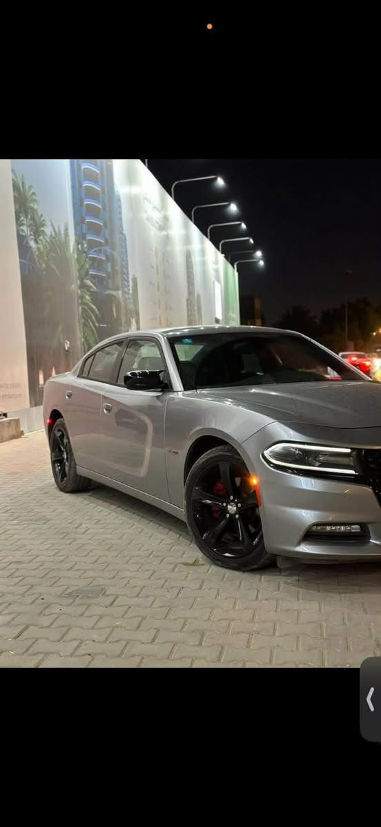 تشارجر R/T • HEMI V8 ٥.٧ • ٨٨٠٠٠ كم