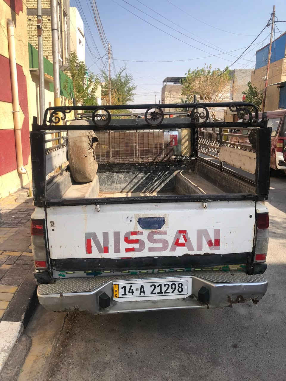 سلام عليكم بيك نيسان ٩٤ رقم بصره بسمي سنويه جديده رقم نكليزي ***********

