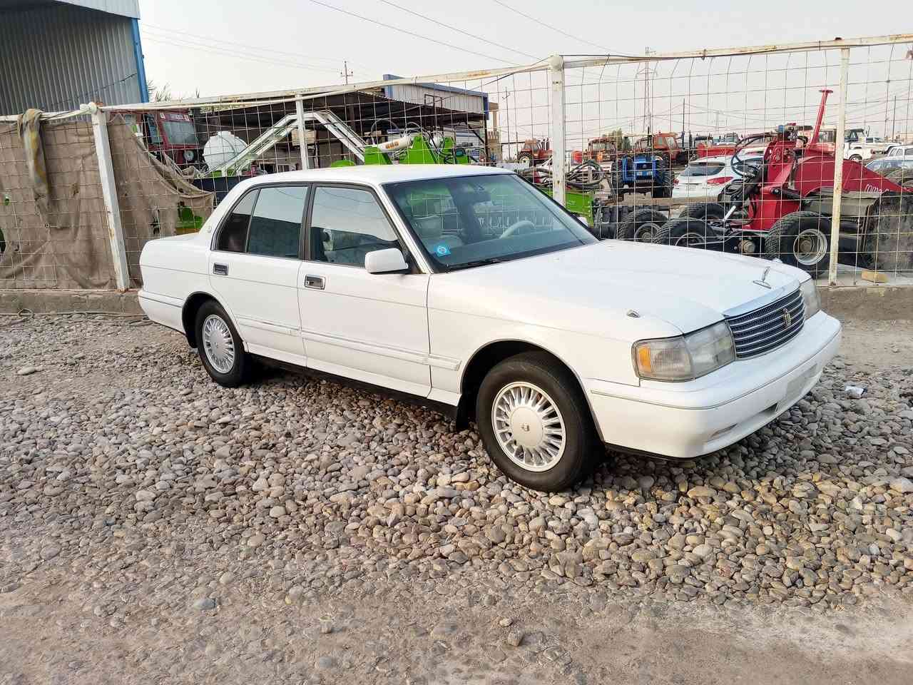 سلام عليكم ارنب موديل 1995 مكفولة من الصبغ والعيب الشرعي باسمي تحويل ثاني يوم.اتصال على  الرقم ***********
