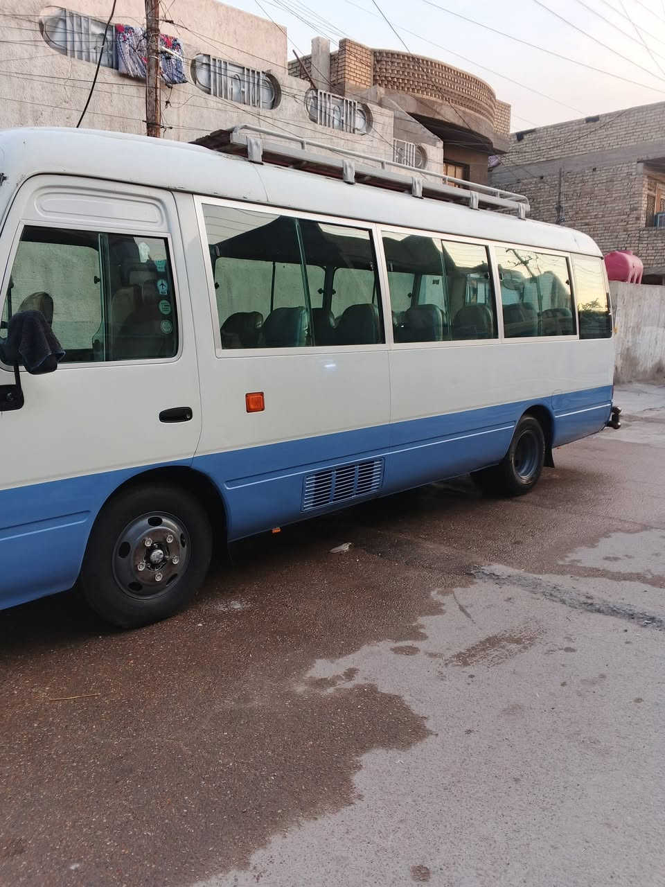 السلام عليكم كوستر البيع موديل 9 رقم بصره   السعر 235$ بيه مجال تحويل ثاني يوم *********** مكان بغداد تبريد شغال
