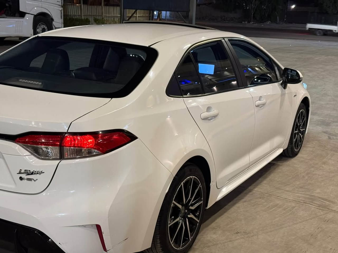 للبيع كورله 24 S مكفوله صبغ بارد تبديل بيه 4 رصعات متفراقه مال شارع حصوه ماشي 39 الف سعر 149 قفل 148 بسمي ثاني يوم تحويل ***********
