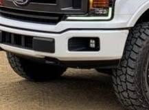سلام عليكم
متوفر كشافات ضباب او شسموهن 
جدد لوك 
للفورد F150 من موديل 17 الى 20 
مكاني كربلاء  توصيل متوفر 
***********
