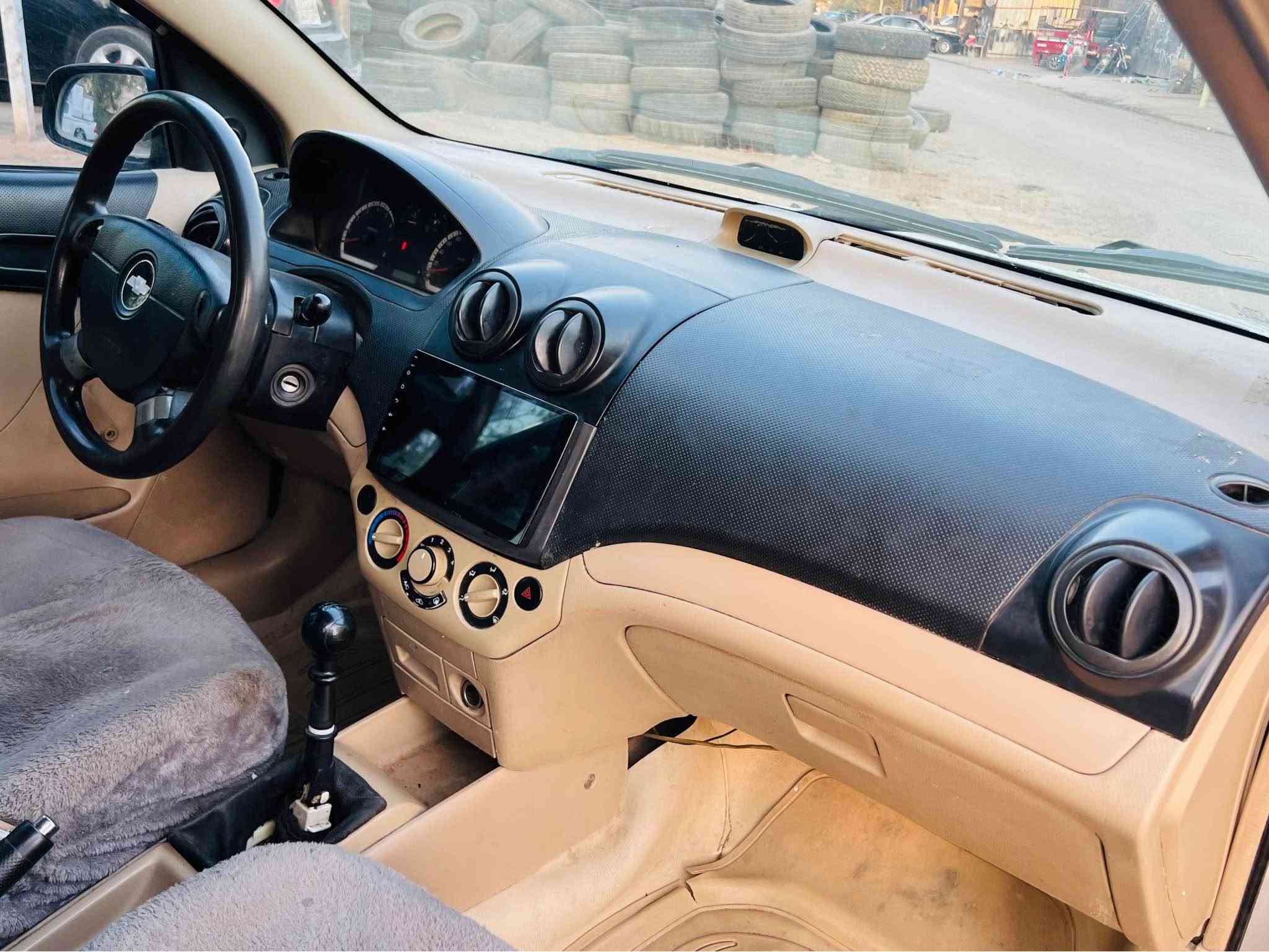 ئەڤیۆ ٢٠٠٩مەکینە گەورە 
گێڕ عادی گێڕو مەکینە بەشەرت 
سەنەوی ڕەقەمی نوێیە کۆبۆنی لەگەڵە 
پەڵە پەڵەی بۆیاخە بە حیزام دەیفرۆشم 
ناوزەردە جەمپێکی خەفیفی پێشی هەیە شانسی نەگرتوە سعری ٤٣کەمێک مەجال 
***********ڤایبەرو واتسئاب هەمان رەقەمە كويسينجاك, أربيل
