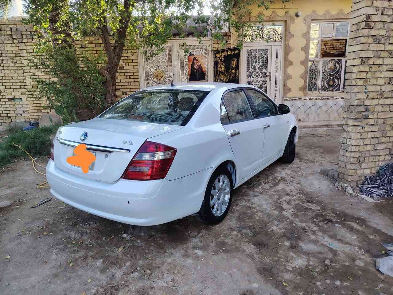 السلام عليكم ،
جلي موبل موديل 2012
 سياره جاهزه من كلشي شغال تبريد
مكينه خير من الله  سياره كفاله سنويه باسمي تحويل ثاني يوم
السعر 40 بيها مجال مكان ناصريه السديناويه الاستفسار اتصل على الرقم ***********

