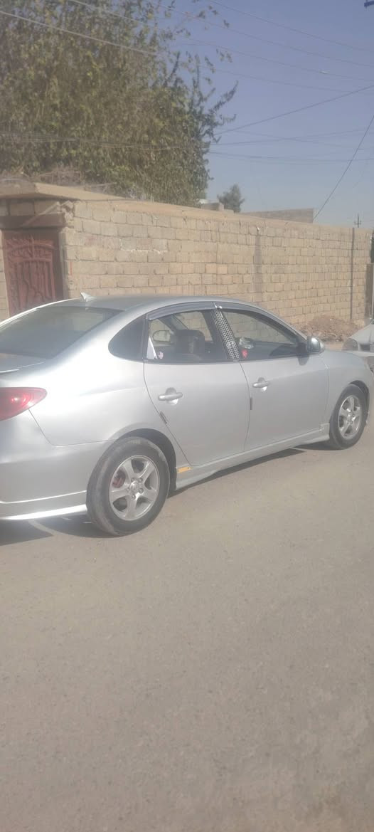 الانتره للبيع 2009 صبغ حزام بسمنا وبي كابون وعنده منضومه غاز دفتر غاز سياره جاهزه من كل نواحي مكان موصل تلعفر سعر ٨٥ وبي مجال بسيط  ***********

