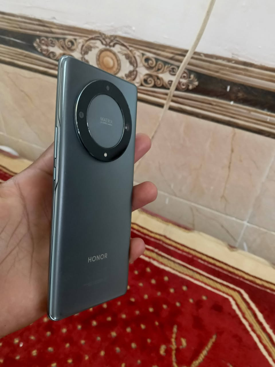*للبيع هونر X9A*

مواصفات الجهاز:
- النوع: Honor X9a 5G
- الذاكرة: 256 كيكا
- الحالة: نضيف كامل من كلشي
- التصليح: مداخل تصليح ابد
- الملحقات: بدون ملحقات (جهاز فقط)

*السعر: 250 الف وبي مجال بسيط*

العنوان: بغداد - ابو غريب
ملاحظة: لا يوجد توصيل

للاستفسار:
*************
واتساب +  الخاص مفتوح
