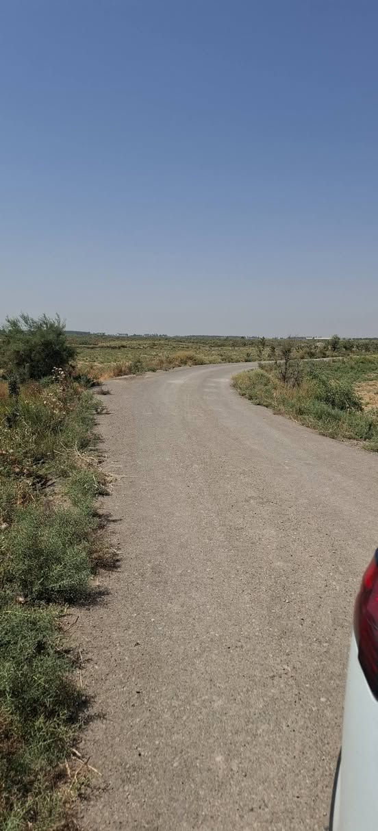 ٥ دونم لبيع طابو زراعي سند ٢٥ تحويل ارض صالحه للزراعه وللثروه الحيوانيه مخدومه جيده بسعر مناسب جدا سعر الدونم الواحد ١٠ ملايين وقابل للتفاوض سعره بلاش بلاش لحك اخذه قبل لاتنباع العنوان محافظة ديالى ناحية كنعان على نهر الشاخه قرب الشلالات الاستفسار والاتصال ع الرقم  *********** او زيارةمكتبنا الكائن مدخل منطقة البدعة مكتب علي الزعيم للعقارات
