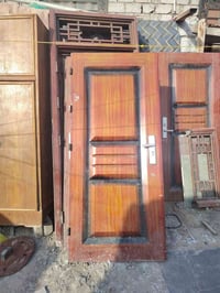بيبان فتحه • عازل صوت • نضافه ٨٥٪