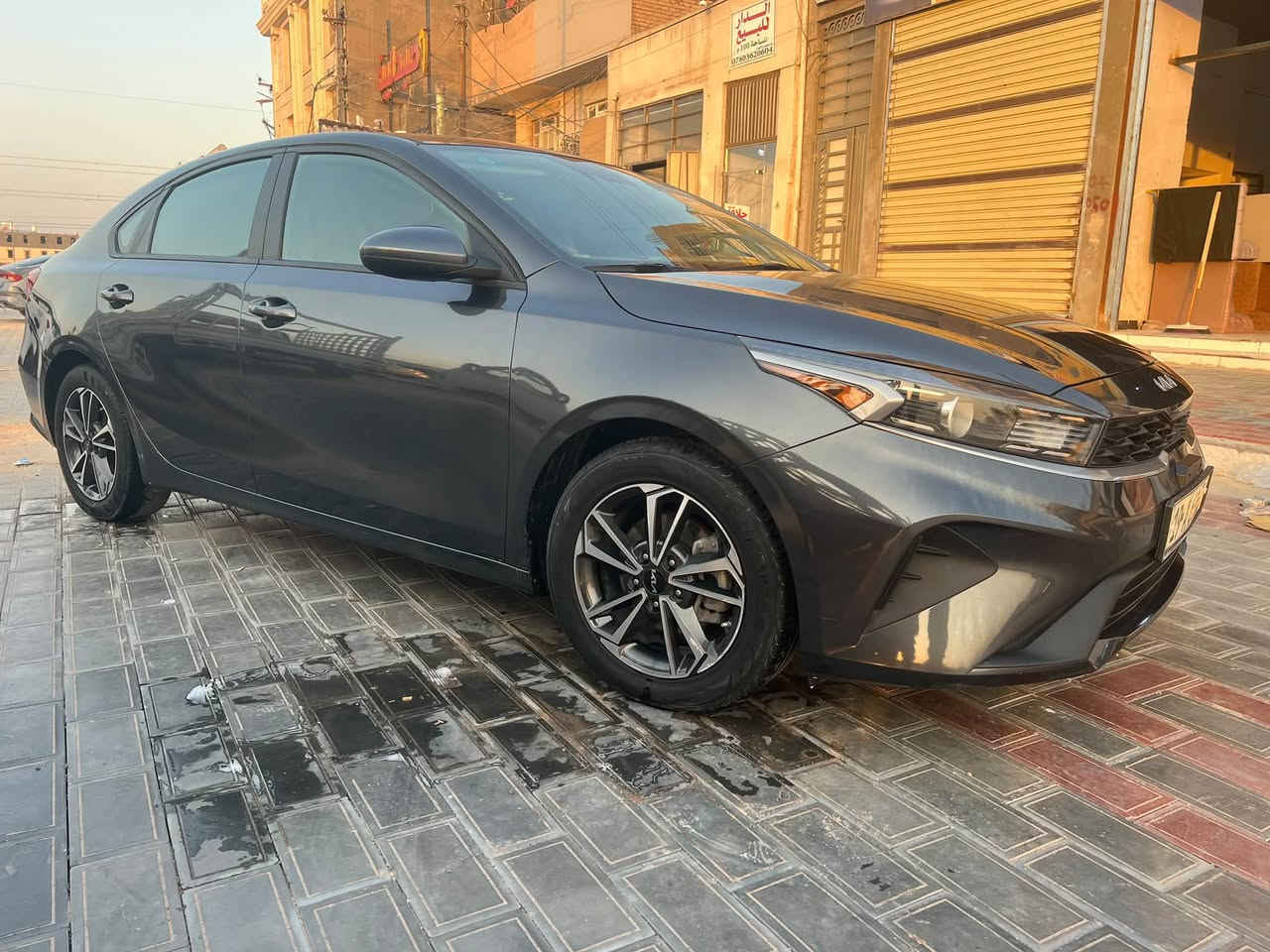 السلام عليكم #للبيع كيا فورتي2022 وارد امريكي مواصفات lx
رقم كربلاء  جديد سنوية جديدة تحويل ثاني يوم

ماشية 56الف كيلو حقيقي

سيارة جديدة وجاهزة

مواصفات السيارة:

مكينة 2000 دوش المرغوب

شاشة وكامرة

تحكم ستيرن جهتين

درايف مود وضعيات قيادة

تبريد وتدفئة خير من الله

رادار امامي 

مثبت سرعة تفاعلي

مانع تزحلق

ومواصفات البقية المعروفة

مكان السيارة:كربلاء 

السعر: 155وبيهة مجال 

للاتصال:***********
