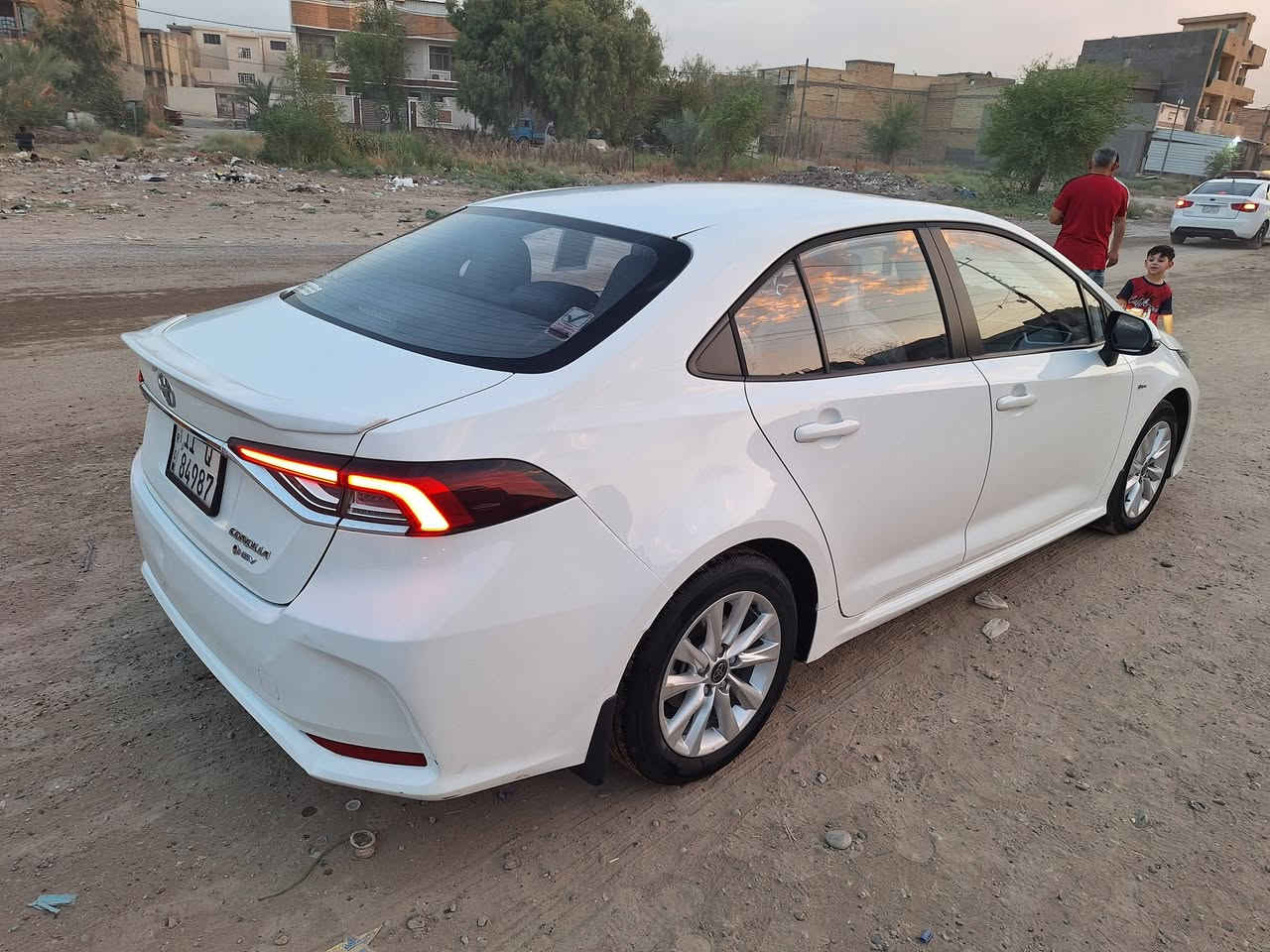 السلام عليكم كورلا 2024 مكفوله كفاله عامه عدا رصعات بسيطه ما تنشاف بالعين بالسونار ماشره بس 
باسمي شكل الخليجي ماشيه 18k موصفات معروفه 
دوشمه اصليه مشتغلها وجادر سبير بعده ما منزله 
مكانها بغداد سبع البور 
السعر ٢٣ مليون وبيها مجال ان شاءللله 
***********
***********
