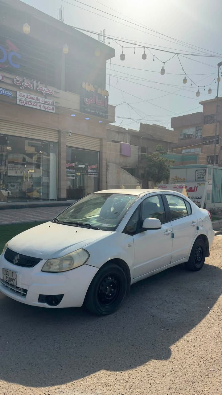 يعاد النشر بسبب الوعود الكاذبة 
ً
ً
سيارة سوزوكي sx4 ياباني موديل 2014 
السعر 55$ 
سنويه جديده ب اسمي مكاني بغداد /الثعالبه

‭***********‬
