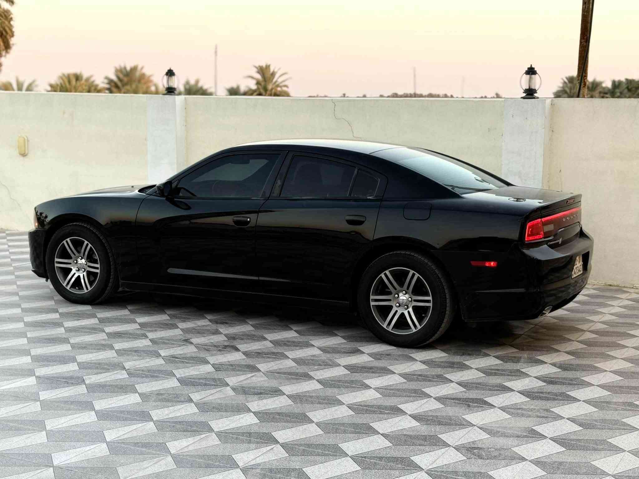﷽ 🖤🪬

Dodge charger2013
سعر سيارة ( 135) ورقه و بيها مجال للطيبين 
*********** واتساب 

مكان سيارة بغداد المنصور

للبيع دوج جارجر 2012 مواصفات SXT
مكينه ٦ سلندر حجم ٣٦٠٠ لا صوت لا بخار جديده
 كير و مكينه و تبريد اكسل بشرط مكينه 
جديد صدر جديد وتخم تايرات جدد هن والويل
رقم و سنويه جديد السياره مطلوبه 15 ورقه ينزل من سعرها

سياره بدون دواخل بدون شواصي بيه مكانين شبر صبغ 

«——————————————————-
