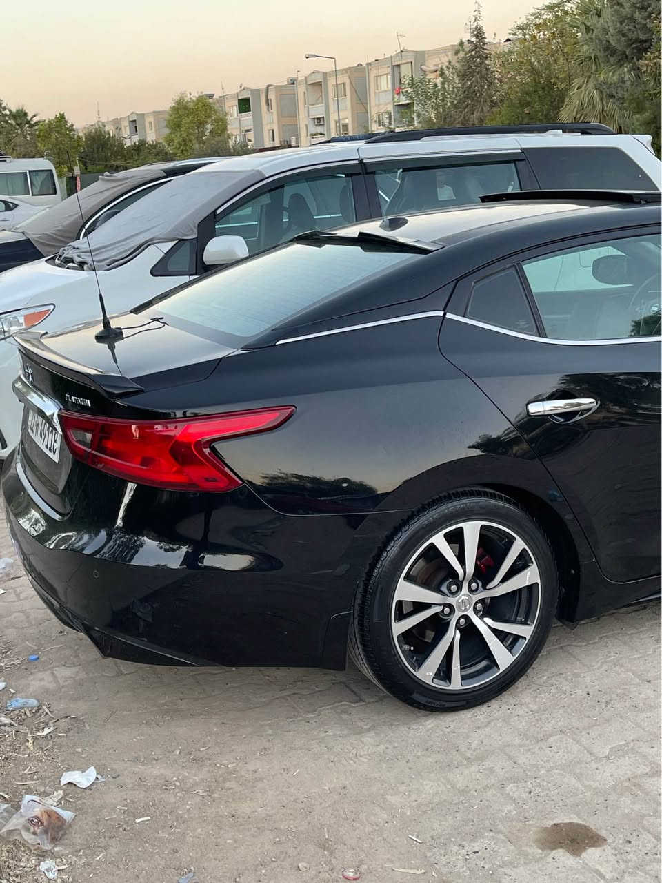 ٢ پارجه ي سبوغ جامرغ بونيت 
مواسه فات 
رادار 
كوشين سارد + گه رم 
ئاوينه ئوتو 
ته عه كومي شاشه 
په رده 
سوكان هيته ر 
كاميره ٣٦٠ پلا 
زور مواسه فاتي تر 
گيروً مه كينه به شه رت 
گيري كرايته وه به س به بي عه يب به شه رت ده ت ده مي بو به رمه جه كراوه ته به ر مه جه يان لي داوه 
مه كينه نوي جديد 
سه نه وي نوي 
ره قه م نوي 
به ناوي خومه 
به ناو كردن به شه رت 
غرامه به شه رت 

تيبيني 

به س راداري پيشي به ر مه جه ي رويشتوه 

ته بريده كه ي وه ياريكي پساوه له لاي وه يار مه ن به كاتيكي كه م بوت جاك ئه بي راديته و كوپليسه ر به شه ت وه ياره ركه ي له ده ست خوم پسا 

تكايه موشته ري ني سه ر مان مه هيشينه هه مويمً نوسيوه   داواي ١٢٠ لي ده كه م ماعمه لا شي تيدايه له گه ل ريزم 

*********** أربيل, العراق
