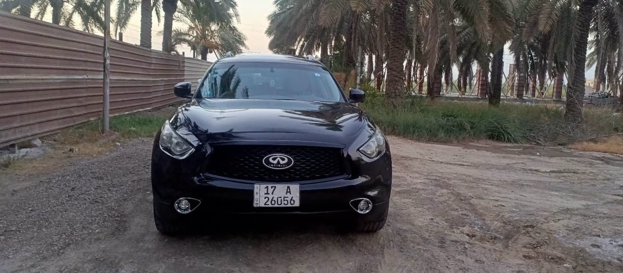 سلام عليكم نيسان انفنتي موديل2017 حادثها جاملغ امامي فول للاخير مصبوغه حزام
1_شاشه 
2تحكمات
3_ كامره خلفيه 
4_ تحكم ستيرن _
5_ تحكمات كشنات 
6_ كشنات جلد 
7_فتحت سقف 
8_ مكينه 3700✈️
9 _تبريد وكير ودتفئه شرط 
10 تدفئه تبريد كشنات
11 الوان ماروني 
12 دواخل صحراوي
13 بجم زنون لايت امامي وبك لايت خلفي جديده 
سنويه جديده هزه جديده كهربائات مملعوب بيه بلاديه 
ما بيها اي نقص سيارة جديدة 
شرط التحويل سعره 140 وبيه مجال للشرائي 
////بيع او مراوس /// العنوان بغداد 
الاتصال على رقم ***********
