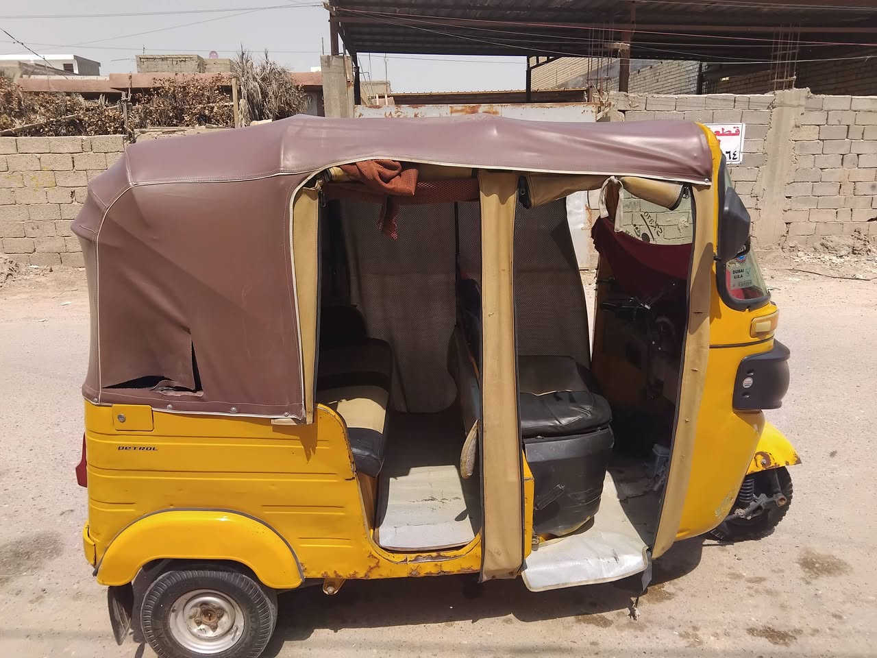 للبيع موديل 20 شهر 11 السعر 6500 وبیهه مچال وبيك خير وتدلل  عنواني مدينه الصدر ***********
