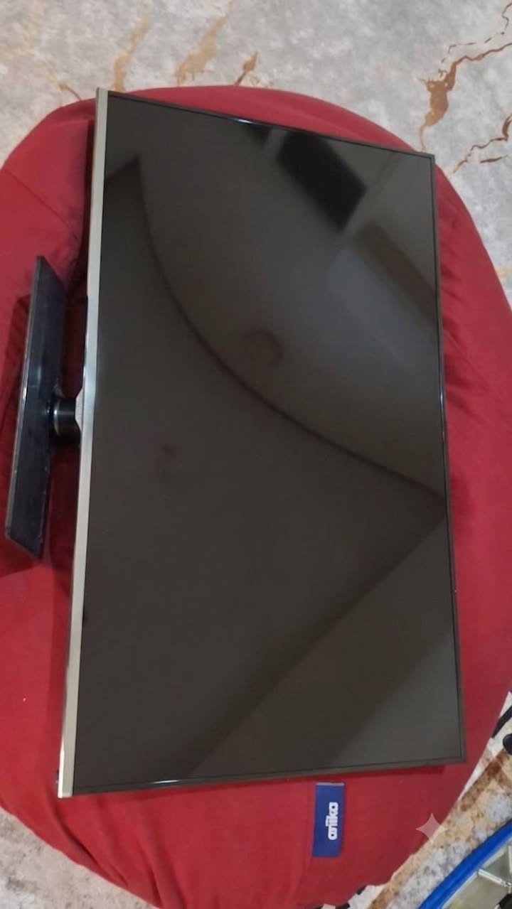 بلازمة من شركه سامسونغ حجم 42 شي مرتب تفيدك للبلي او تباوع بيها افلام الشاشه لا مفتوحه ولا مصلحه السعر 100 الف مكاني كربلاء حي الحسين الواتساب ***********

