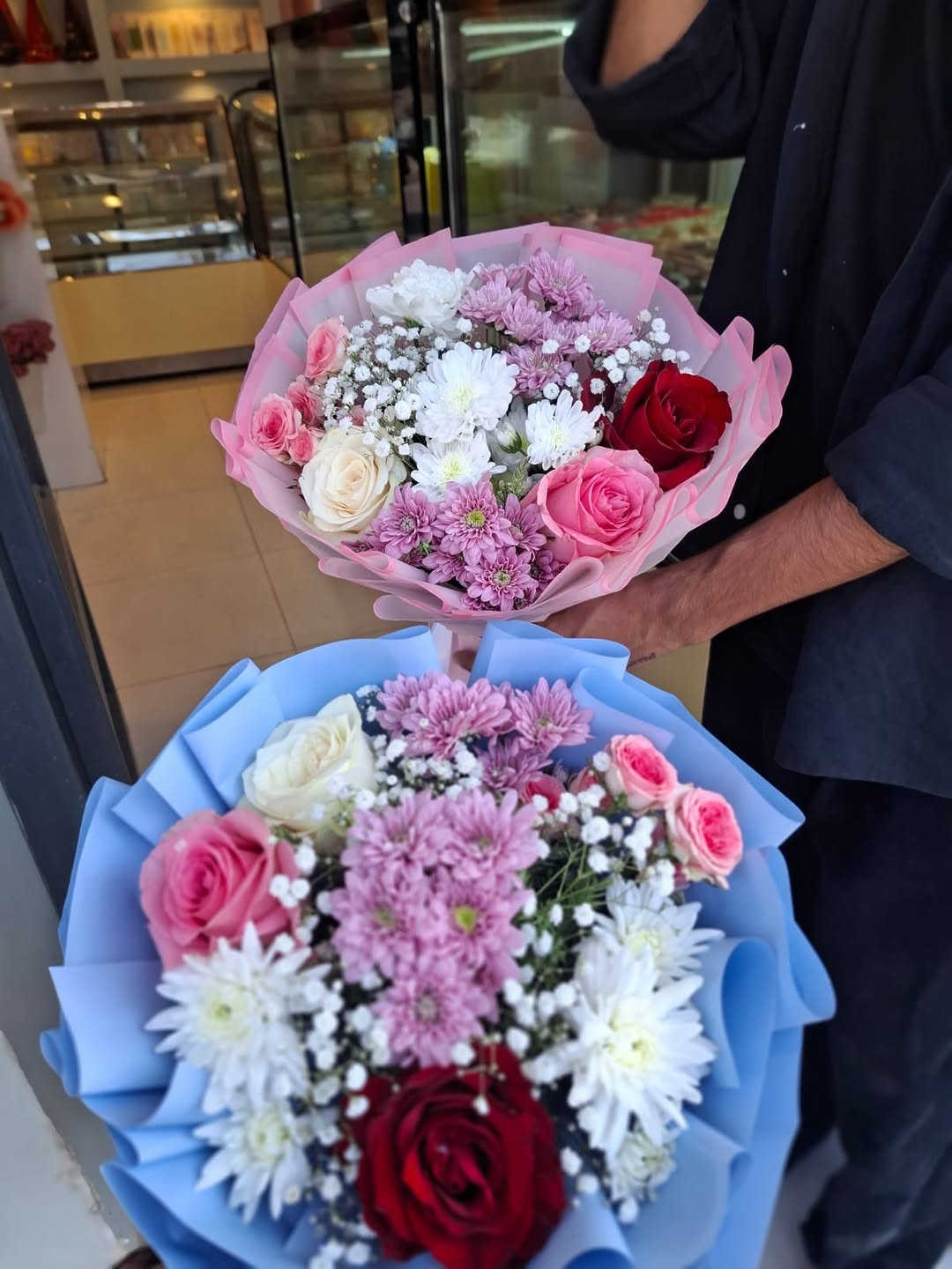 عرض ال15 الف متوفر حالياً داخل المحل 👑🤍

#explorer #love #tiktok #iraq #flower

نص مكتوب في الصور:
- عرض الـ 15 الف
- عرض الـ 15