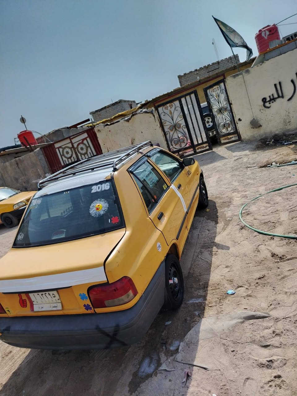 سلام عليكم سياره للبيع سايبه مديل 16 سياره مال جناي وحله من كلشي كهربائيات كله شغاله عام سياره حداديه جديده طوبه تخم تاير جديد مكينه كير كفاله سعره 19 بيه مجال مكاني بصره كرمه علي الشراي يجي خاص رقم ***********
