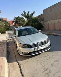 فولكس فاجن • باسات • رقم بس