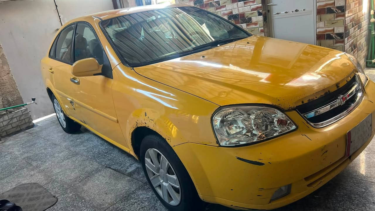 اوبترا موديل ١٢ شركه العامه مكفوله من الصبغ والضربه والتبديل بيه طخات قليله السعر ٥٢ وبيه مجال***********
