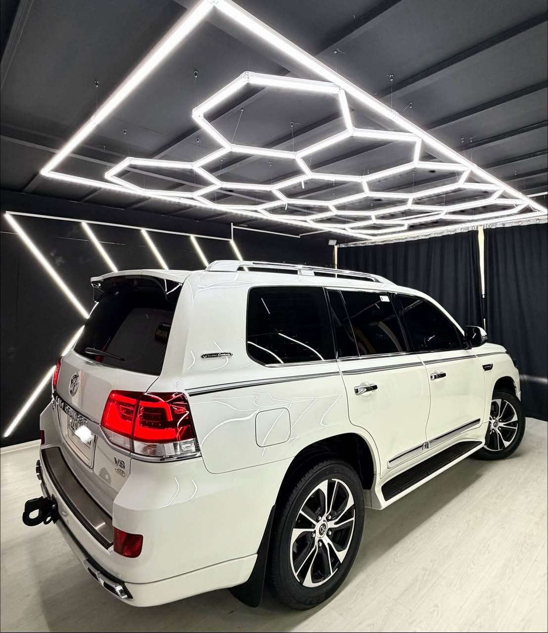Toyota land crusir . 2021 . V8 . 38,km

Grand turing + SAS 🪬

اخت زيرو بل كارتون بمعنا كليمه زيرو🪬
سياره بل كارتون احله من صوره..🔹

🔹تويتا لاند كروزر موديل {2021} SAS
🔹سياره شريكه ساز درجه اولا گراندتورينگ
🔹سياره مكفوله كفاله عامه من كلشي
🔹بدون صبغ + بدون بارد + بدون شخت
🔹بدون حالوب + بدون رمل + بدون رصعه
🔹بدون حسوه + بدون حتا دعاميان شرط

🔹 سياره محرك بشرت ما مفتوح زيره 
🔹سياره {8 سلندر } { 4,600} 
🔹ماشيه{38,000} الف كيلو شرط
🔹{ 4 تاير و ويل بيلادي دنلوب اصلي}
🔹سياره مواسفات ساز اصلي 
🔹{3 شاشات بيلادي + غراضات موجود
🔹{ كتلوكات + عرضيات + 2 بصمه 
🔹{ هيدفونات + سيرڤسات كامل 

🔹مواصفات سياره 
🔹{شاشه كبير + كاميرات + حاسات}
🔹{3 شاشات + فتحه سقف + جلد.}
🔹{كشن كهرباء + شحن موبيلا + ..}
🔹{8 ارباگ + تبريد مركزي +باب جك}
🔹{بصمه تشغيل عن بعد +سلاجه..}
🔹{ليد زينون + تحكمات ستيرن ..}
🔹{دبل فوليوم + فور ويل+هوك}

🔹{سياره سنويه بسمي مباشر حول} 
🔹{تحويل مباشر حول بسمي}
🔹{ سياره رقم اربيل دولي }
🔹{ مكان سياره سليمانيه}
🔹{رقم / ***********}
🔹{سعر سياره / 557$} السليمانية, العراق
