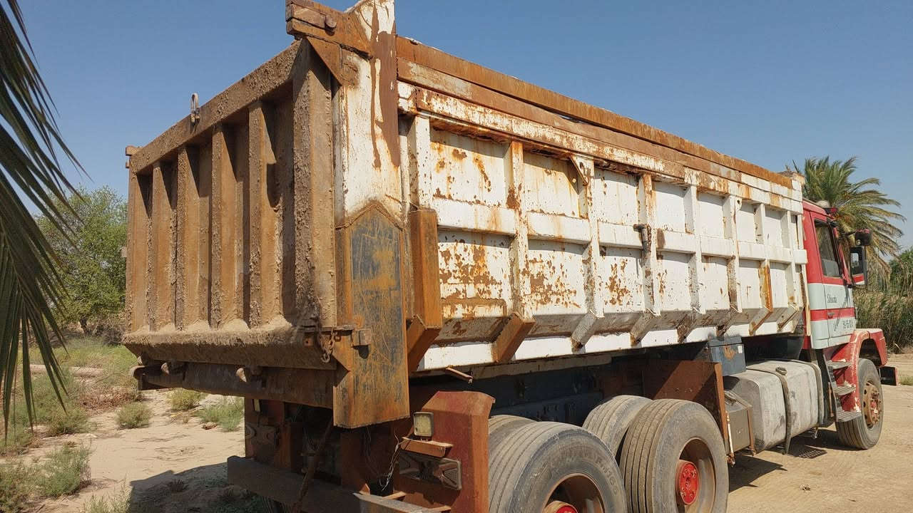 سكانيه ١٣ بوز رقم انكليزي بصره جاهزه من كل شيء للبيع ***********
