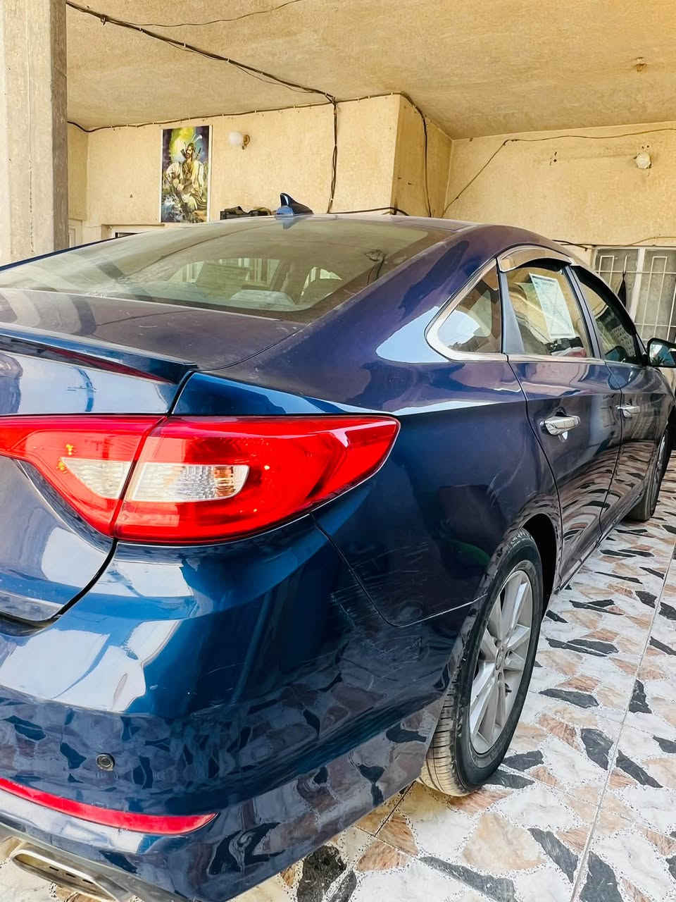 سوناتا موديل 15 وارد امريكي  محرك 2400 لايت زنيون عالي ناصي السياره نص فول عدا الفتحه والبصمه الصبغ قطعتين فقط بنيد وجاملوغ بدون دواخل تبريد ثلج ❄️ مكان السياره ديالى الخالص قرب الجنسيه سعرها 115وبيها مجال الاتصال على الرقم *********** او ***********
