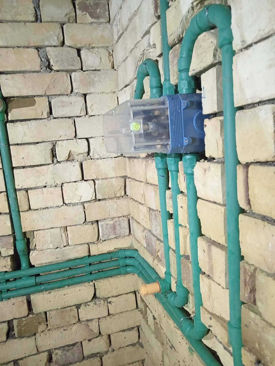 أعمالنا اليوميه
لتأسيسات الصحيه الحديثه
كرار علي الزاملي
***********
