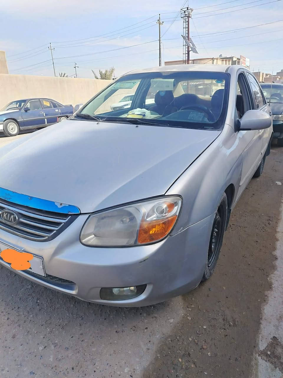 السلام عليكم سيراتو 2006 بسمي كير مكينه بيه خيط تبريد ثلج حداديه خير من الله كهربائيات كلهه شغاله مصبوغه حزام جماليه فقط رايدهه ب 70 وذا اكو مراوس ترهم حسب القناعه الاتصال*********** مكاني فلوجه حي الشهداء
